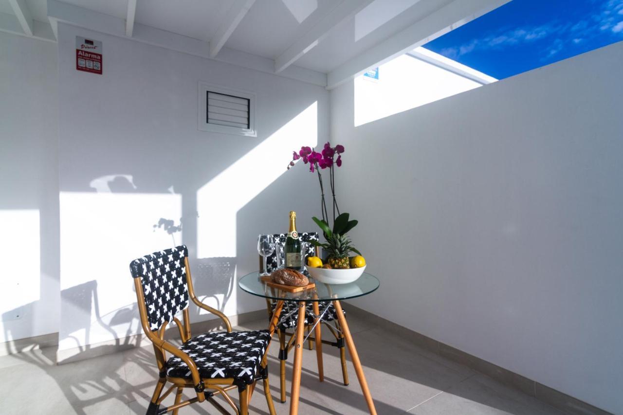 Rooms & Suites Princesa Leticia Puerto del Carmen (Lanzarote) Exterior foto
